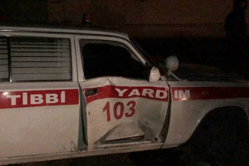 На дороге Баку-Губа попали в аварию три кареты скорой помощи - ФОТО - ОБНОВЛЕНО