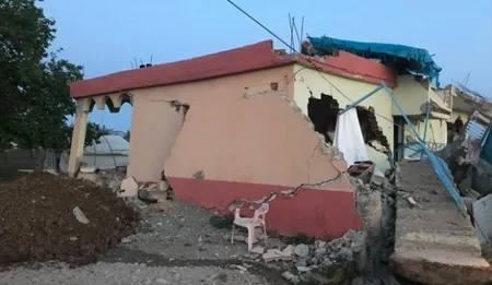 Türkiyədə zəlzələ nəticəsində yaralananların sayı 39-a çatıb - YENİLƏNİB