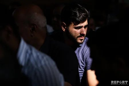 Azərbaycanın bütün məscidlərində Qurban bayramı namazı qılınıb - FOTOREPORTAJ