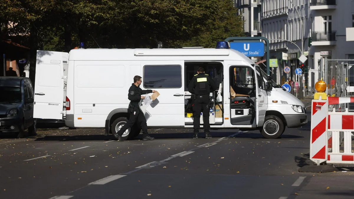 Fransa polisi sinaqoqu yandırmağa cəhd edən şəxsi güllələyib