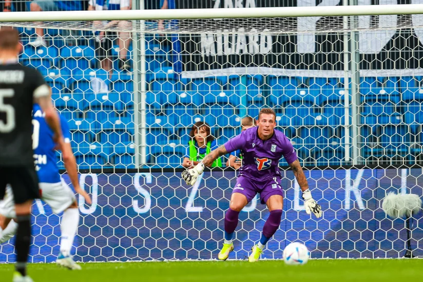 Qarabağla oyun ukraynalı qapıçı üçün əlamətdar olub