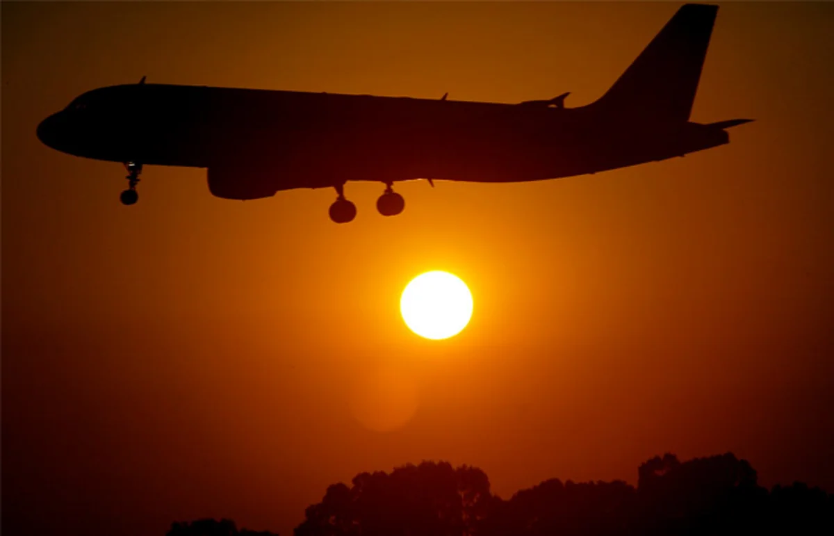 India considers closing airspace to Pakistani carriers amid rising tensions