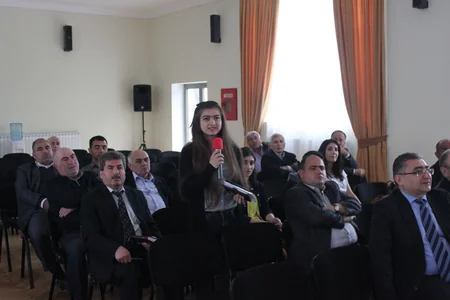 Karbamid Zavodunun ətraf mühitə təsiri ilə bağlı ictimaiyyətlə görüş keçirilib