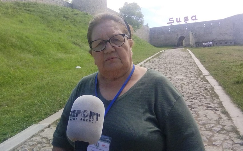 Şimali Kiprdən olan şəhid qızı: Azərbaycan əsgərinin keçdiyi döyüş yolunu gördükcə, çox qürurlanıram