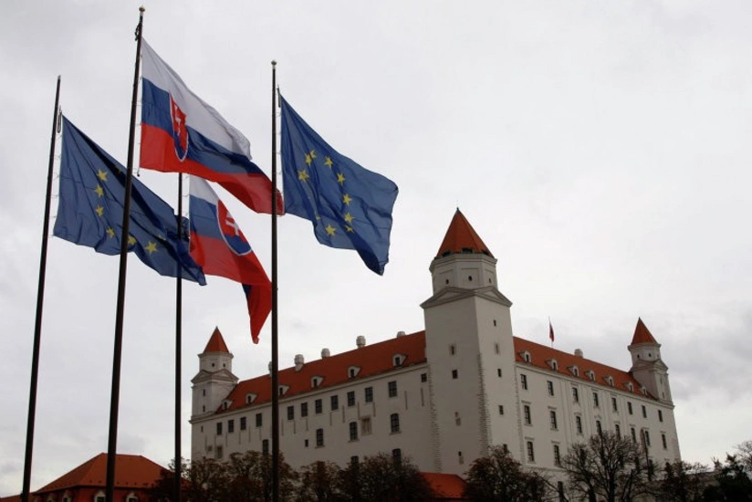 Slovakia bans citizens from traveling abroad