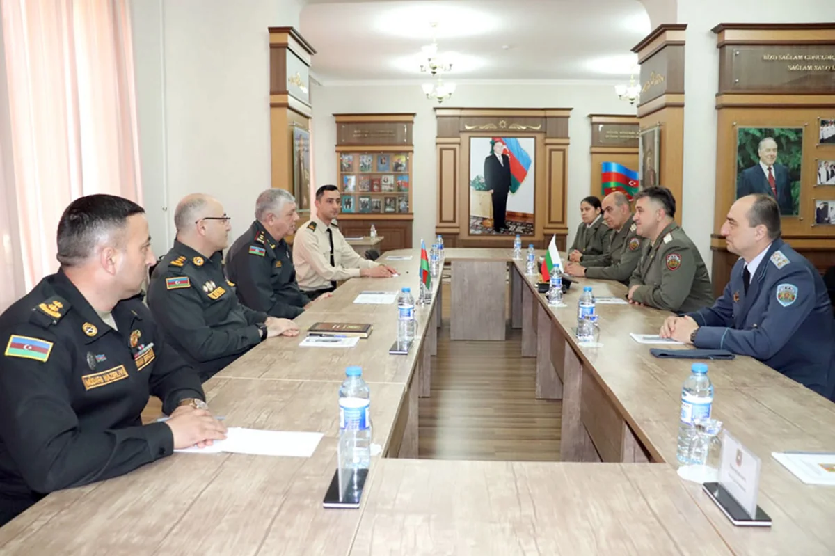 Azərbaycan ilə Bolqarıstan arasında hərbi təhsil sahəsində əməkdaşlıq məsələləri müzakirə olunub