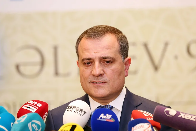 Ceyhun Bayramov: Gələn il 20 məktəbdə peşə yönümlü təmayül sinifləri açılacaq