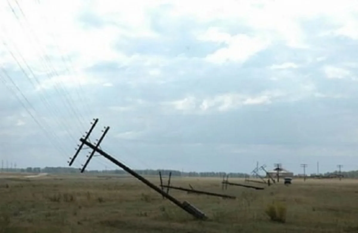 ​Bərdədə güclü külək elektrik təsərrüfatına ciddi ziyan vurub