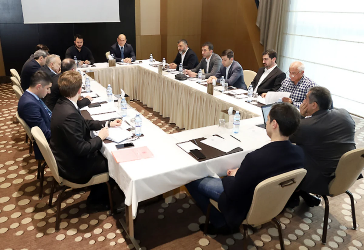 Klublar Komitəsinin növbəti iclası keçirilib