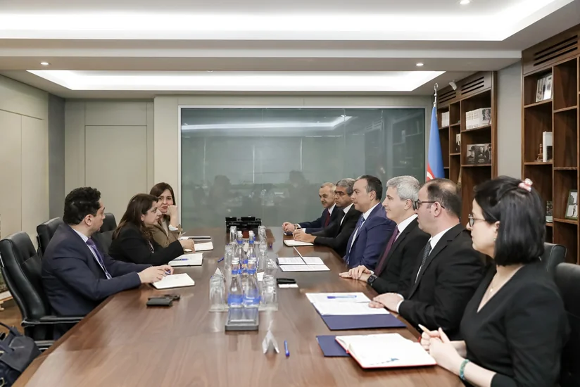 Asiya İnkişaf Bankı ilə gələcək əməkdaşlıq istiqamətləri müzakirə olunub