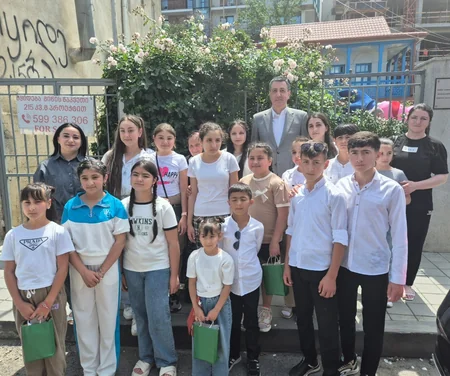 Gürcüstanda Nərimanovun ev muzeyində Uşaqların Müdafiəsi Günü münasibətilə tədbir keçirilib