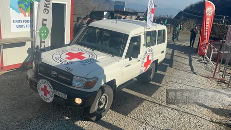 По дороге Ханкенди-Лачын беспрепятственно проехали автомобили МККК