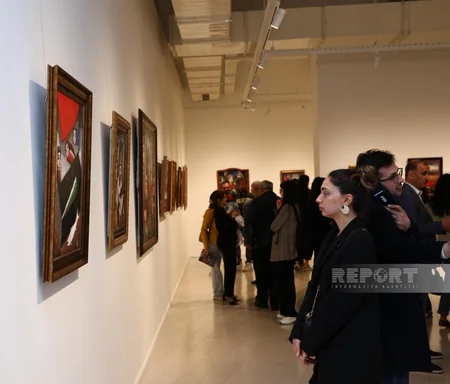 Xalq rəssamı Qəyyur Yunusun Sağ əlin sərvəti sərgisinin açılışı olub