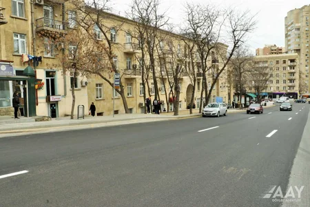 AAYDA paytaxtın iki küçəsində yeni asfalt-beton örtüyü döşəyib