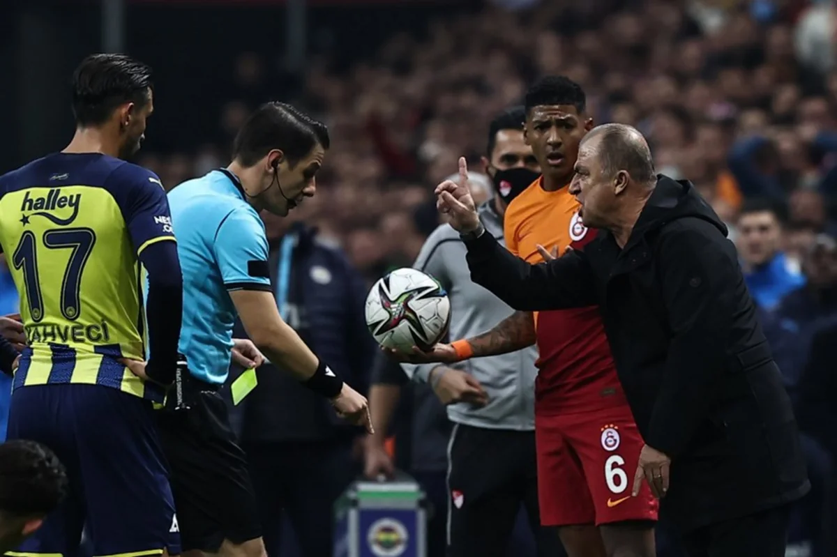 Fatih Terimə 5 oyunluq cəza verilib