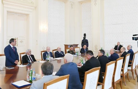 Prezident İlham Əliyevin yanında ölkənin enerji sistemində vəziyyətlə əlaqədar müşavirə keçirilib