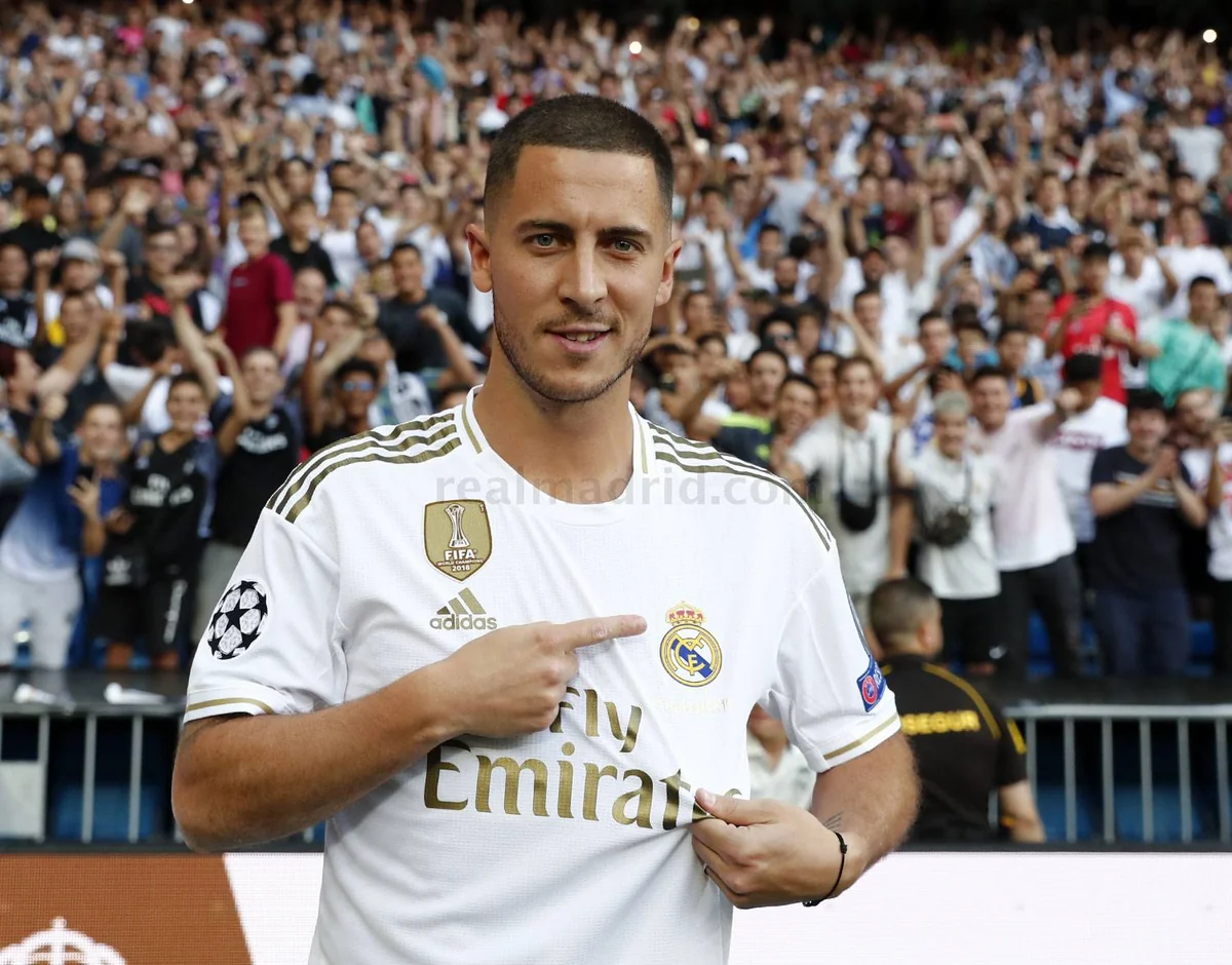 Çelsi Eden Azarın qayıdışı imkanlarını nəzərdən keçirir