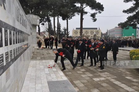 Lənkəran, Salyan,  Cəlilabad, Biləsuvar və Zərdabda 20 Yanvar şəhidlərinin xatirəsi anılıb