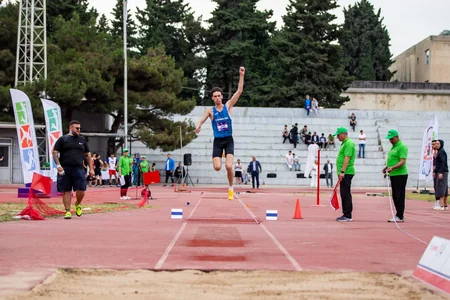 Atletika üzrə Yay Azərbaycan çempionatında ilk günün mükafatçıları müəyyənləşib