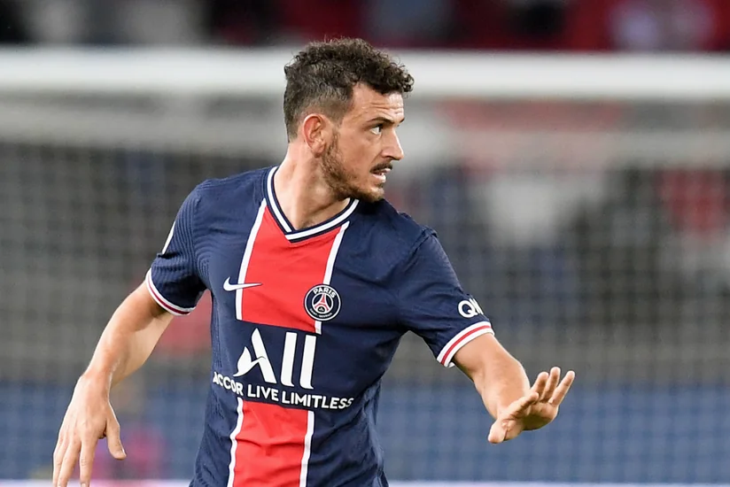 PSJ-nin daha bir futbolçusu koronavirusa yoluxdu