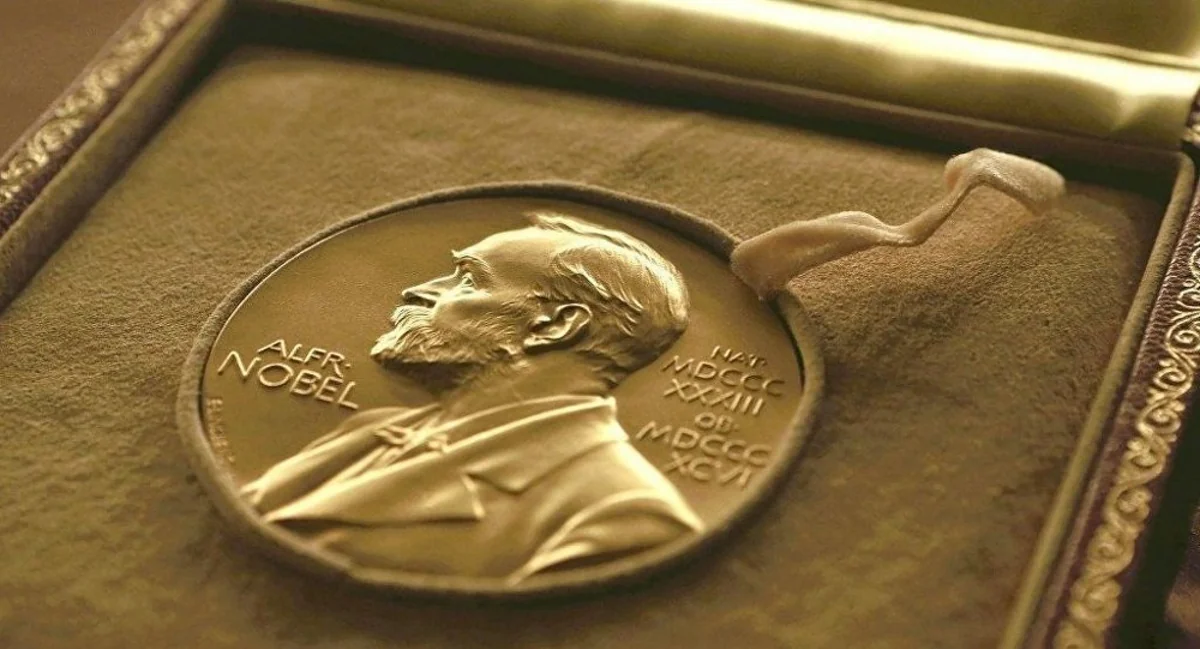Fizika sahəsində Nobel mükafatçılarının adları açıqlanıb