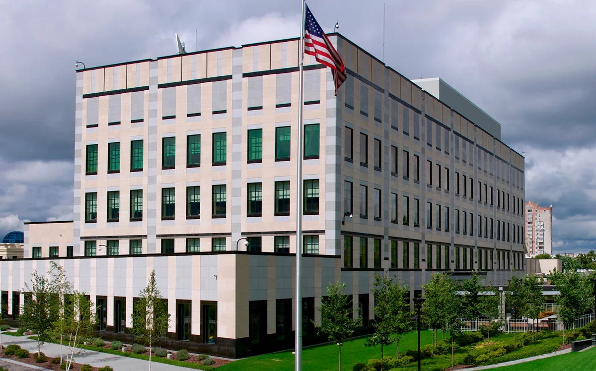 ABŞ səfirliyi Ukraynadakı vətəndaşlara xəbərdarlıq edib