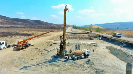 Azerbaijan building new roads to liberated districts