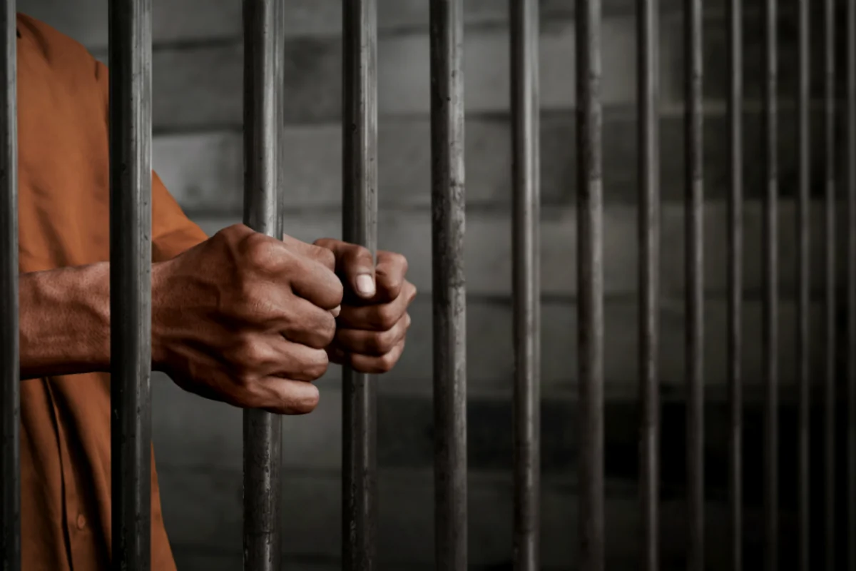 Ermənistanda həbsxanada məhbus asılmış vəziyyətdə aşkarlanıb
