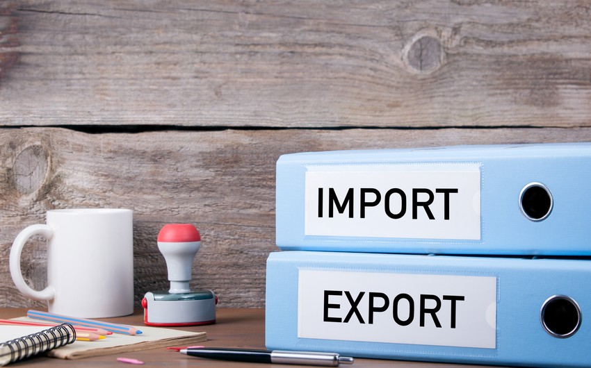 Azerbaijan's foreign trade surplus triples