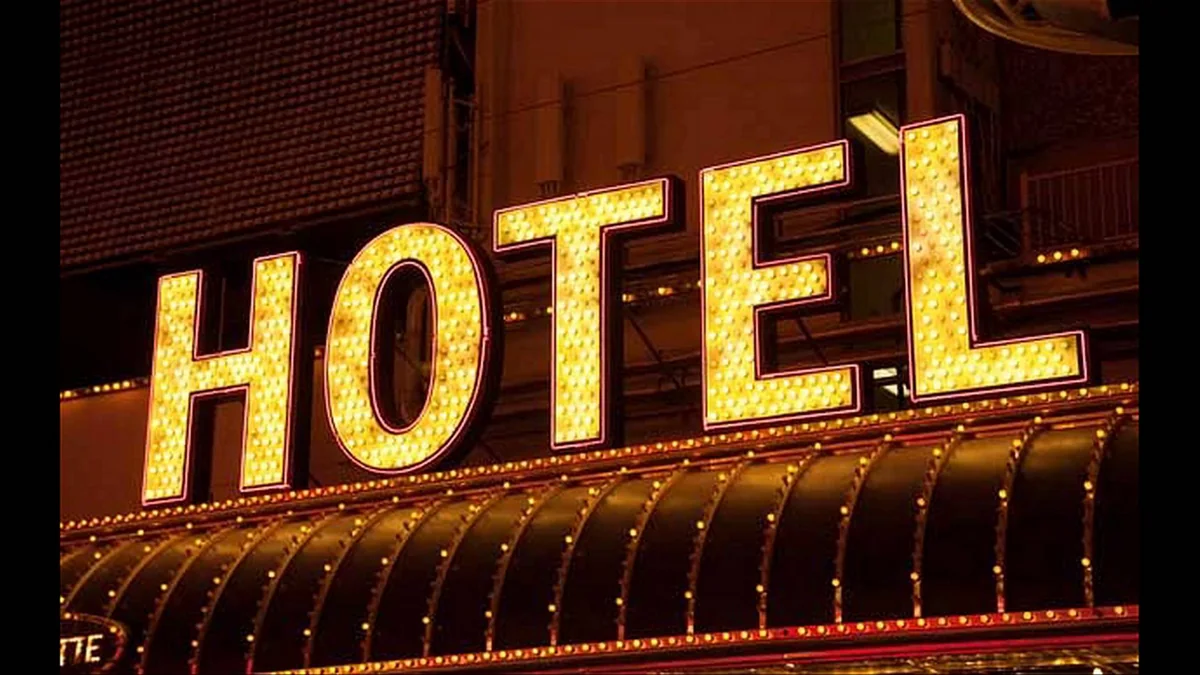 Azərbaycanda daha 5 hotelə dərəcə sertifikatları verilib