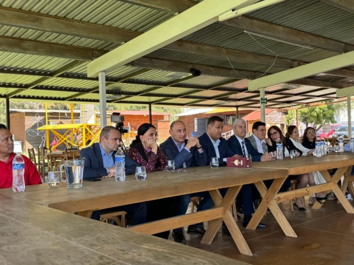 Milli Məclisin nümayəndə heyəti Meksikanın Tonala Şəhər Ticarət Palatasının təqdimatında iştirak edib