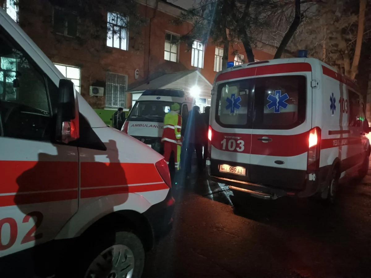 Пострадавших в авиакатастрофе вблизи Актау граждан Кыргызстана доставили в Бишкек
