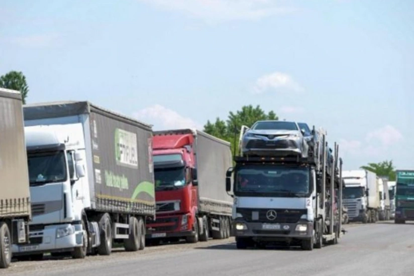 AYNA: Qırmızı Körpü” gömrük postunda 500 avtomobil gözləyir