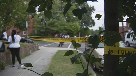 ABŞ-da polis afroamerikalını güllələdi