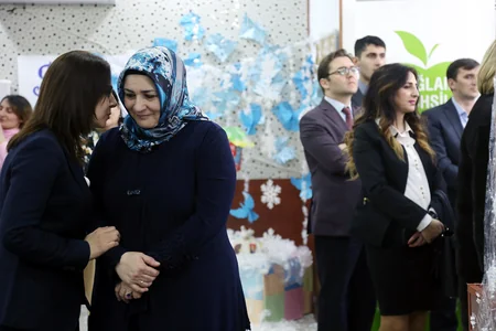 Bakıda Fəsillərin hikməti və ahəngi - Qış müsabiqəsi keçirilib
