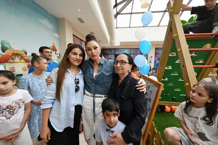 First Vice-President Mehriban Aliyeva attends celebration organized for children by Heydar Aliyev Foundation