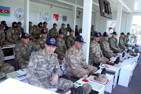 Военный контингент, участвовавший в совместном турецко-азербайджанском учении, вернулся в Нахчыван