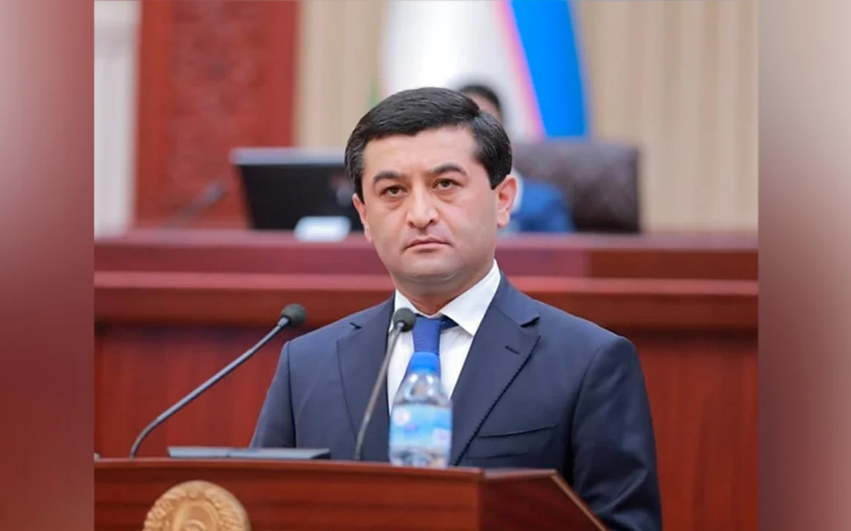 Uzbek Foreign Minister congratulates Azerbaijan
