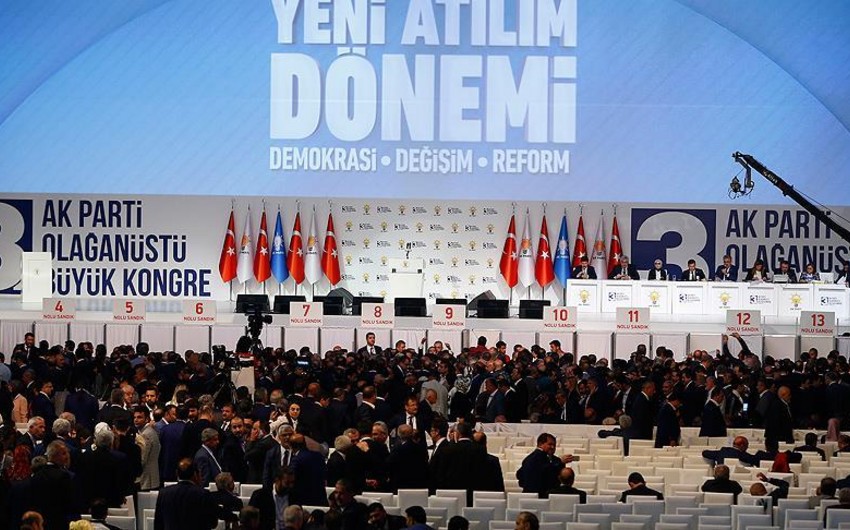 Ərdoğan yenidən Ədalət və İnkişaf Partiyasının sədri seçilib