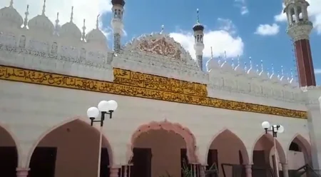 Explosion at Mosque in Pakistan, casualties reported - VIDEO - PHOTO