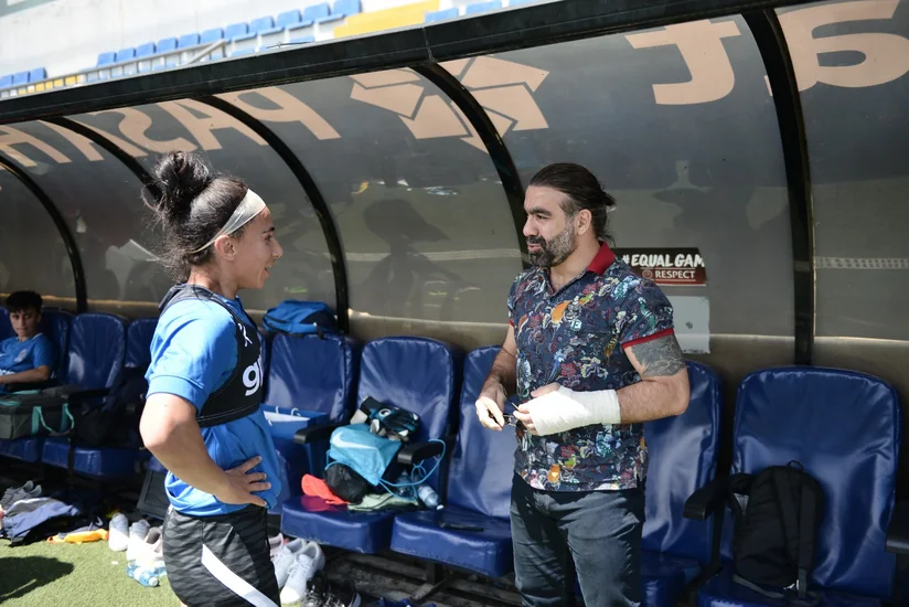 Dünya şöhrətli karateçi Azərbaycan millisinin məşqini izləyib