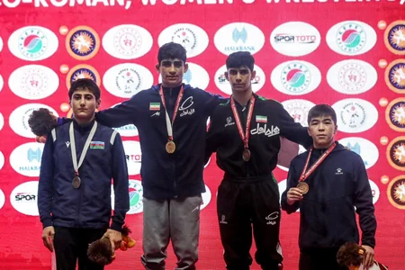 Azərbaycan güləşçiləri Zəfər kubokuunda 22 medal qazanıblar