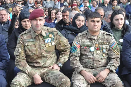 Kürdəmirdə Zəfər Günü bayram əhval-ruhiyyəsi yaradıb