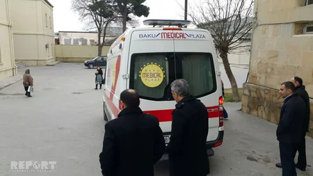 Avtobus qəzasında ağır xəsarət alan 4 nəfərdən biri özəl xəstəxanaya köçürülüb - FOTO