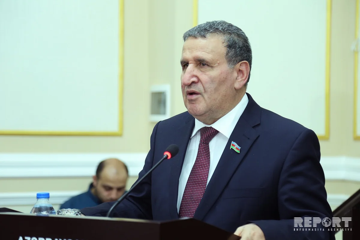 İsa Həbibbəyli: Prezidentin məni təltif etməsi xəbərini sizdən eşidirəm