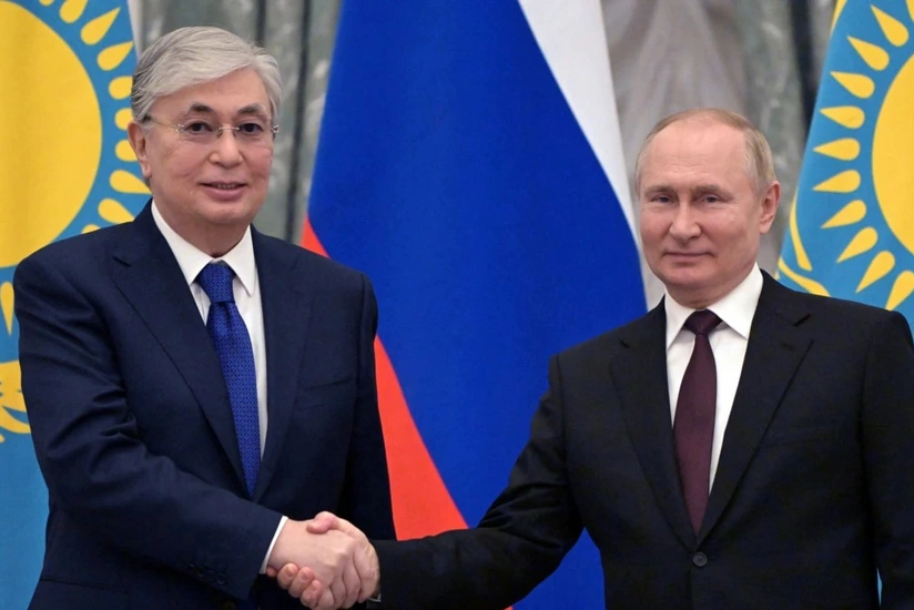 Kazakh, Russian Presidents hold phone talks 