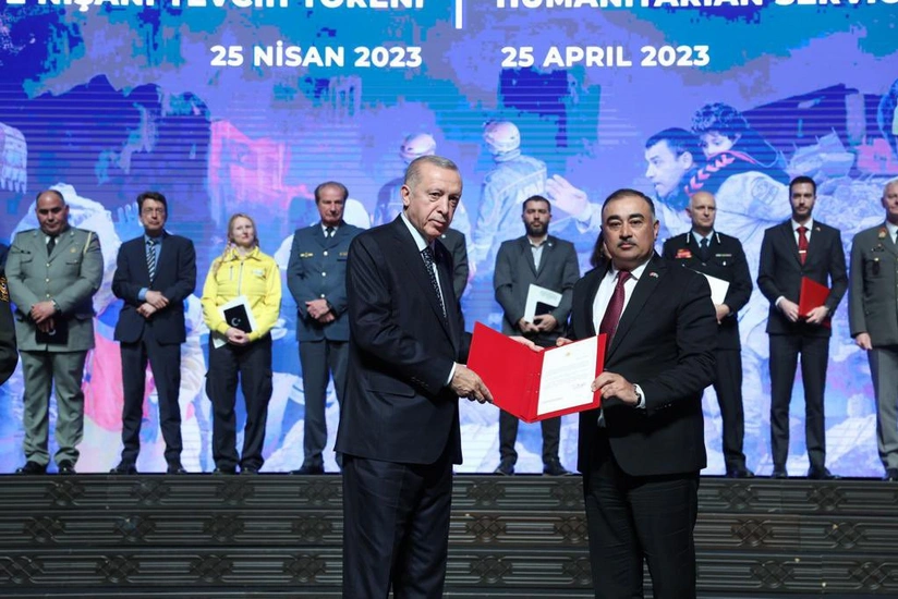 Ərdoğan Azərbaycan səfirinə təşəkkürnamə təqdim edib