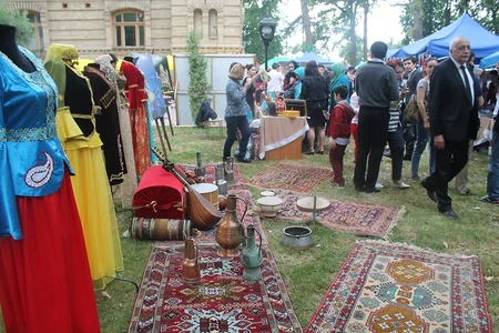 ​Daşkənddə keçirilən beynəlxalq xeyriyyə festivalında Azərbaycan mətbəxi təqdim edilib