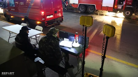 Bakıda yaşayış binasında baş vermiş yanğın zamanı 7 nəfər tüstüdən zəhərlənib - FOTO - YENİLƏNİB-2 - VİDEO