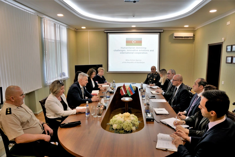 Azərbaycan və Latviya minatəmizləmə üzrə mümkün əməkdaşlığı müzakirə edib
